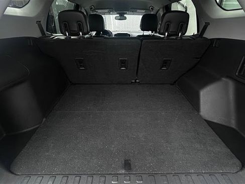 Used 2020 GMC Terrain SLT image 19