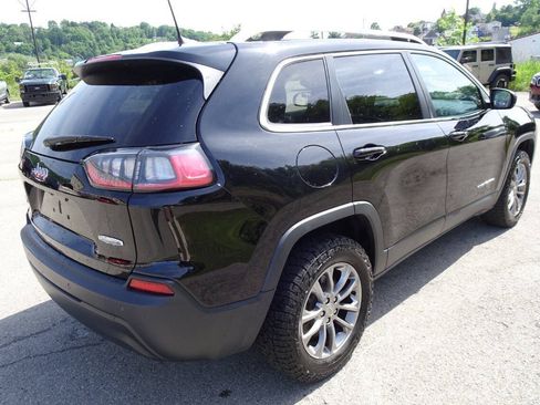 Used 2020 Jeep Cherokee Latitude Plus w/ Cold Weather Group AWD/4WD image 6