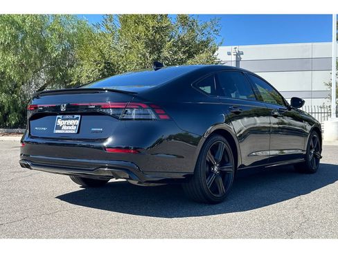 Used 2024 Honda Accord Sport image 6