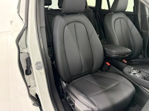 Used 2019 BMW X1 xDrive28i w/ Convenience Package AWD/4WD image 19