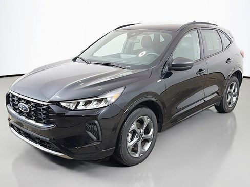 Used 2023 Ford Escape ST-Line w/ Tech Pack #1 image 6