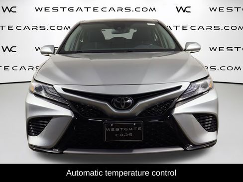 Used 2019 Toyota Camry XSE image 2