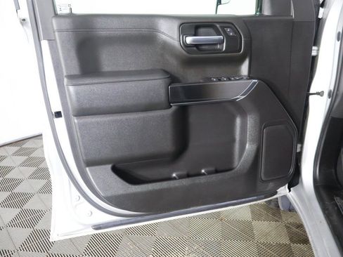 Used 2021 GMC Sierra 1500 Elevation image 18