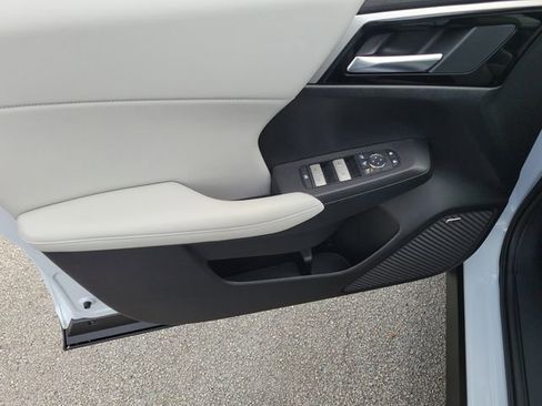 New 2026 Mitsubishi Outlander SE image 22