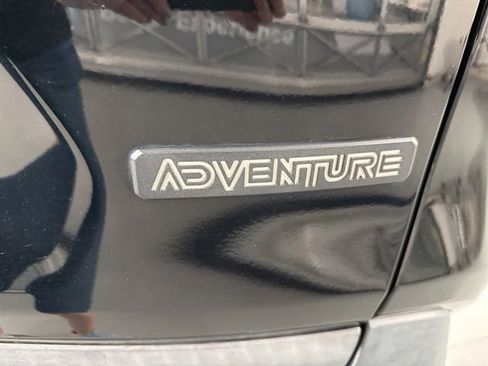 Used 2019 Toyota RAV4 Adventure AWD/4WD image 10