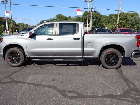 New 2026 Chevrolet Silverado 1500 RST w/ Redline Edition AWD/4WD image 21