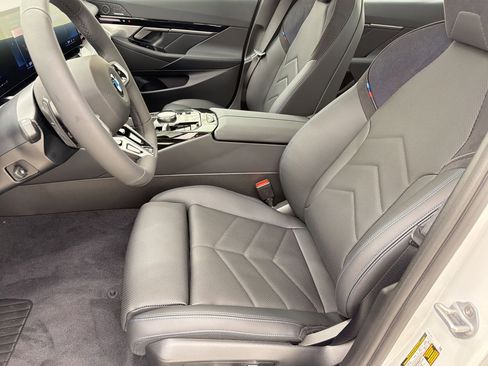 New 2026 BMW 530i w/ M Sport Package RWD image 5