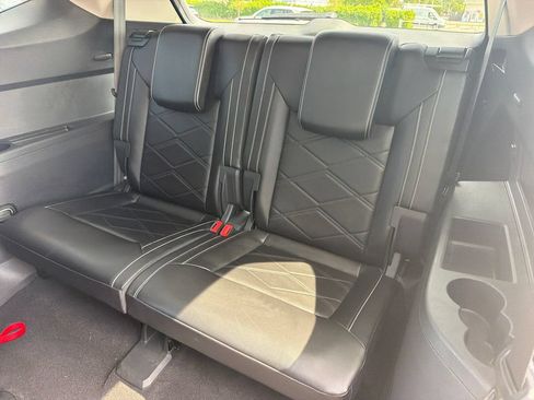 Certified 2024 Volkswagen Atlas SE w/ Panoramic Sunroof Package AWD/4WD image 23