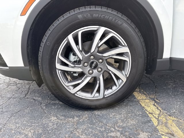 Used 2023 Lincoln Corsair AWD w/ Equipment Group 101A image 29