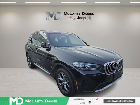 Used 2023 BMW X3 sDrive30i image 1