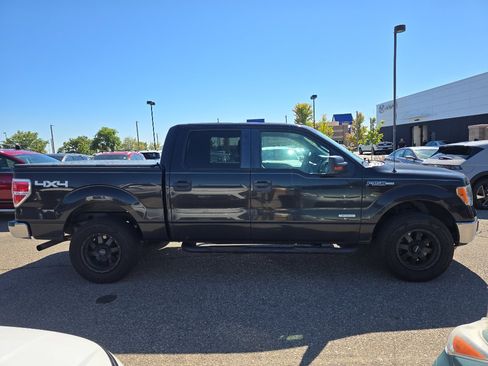 Used 2013 Ford F150 XLT w/ Mid Equipment Group image 6