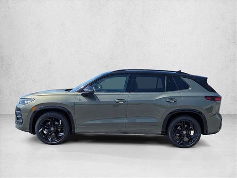 New 2026 Volkswagen Tiguan SE R-Line FWD image 8