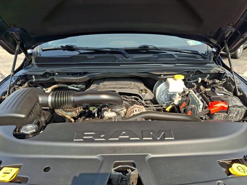 Used 2020 RAM 1500 Big Horn AWD/4WD image 30