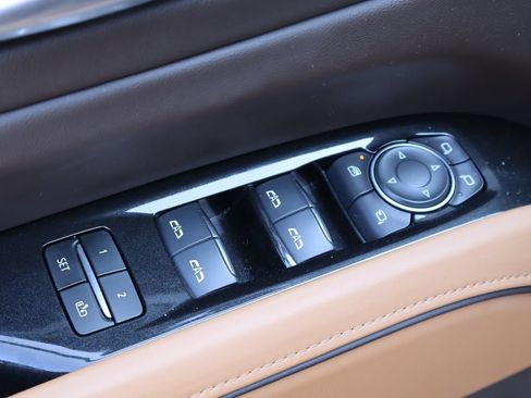 Used 2024 Cadillac Escalade ESV Sport AWD/4WD image 24