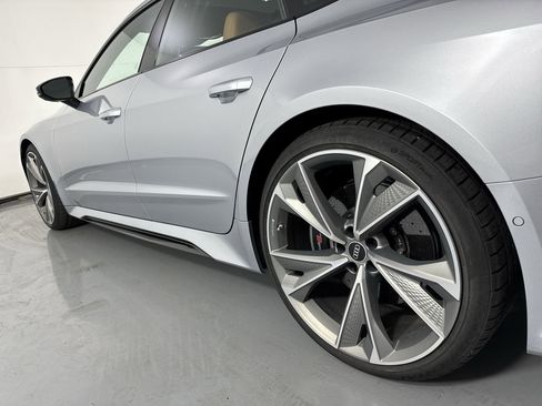 Used 2021 Audi RS 7 Sportback AWD/4WD image 3