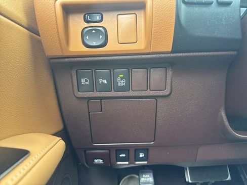 Used 2017 Lexus ES 350 w/ Luxury Package image 14