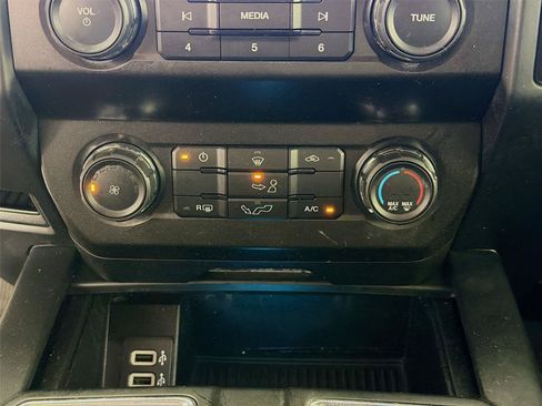 Used 2020 Ford F150 XL w/ Equipment Group 101A Mid AWD/4WD image 16