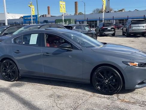 Used 2025 MAZDA MAZDA3 s image 22