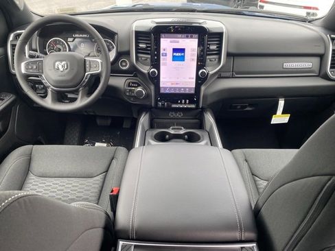 New 2026 RAM 1500 4x4 Crew Cab image 46