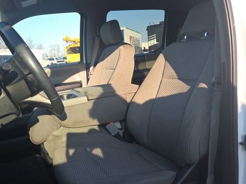 Used 2020 Ford F150 XLT w/ Equipment Group 302A Luxury image 24