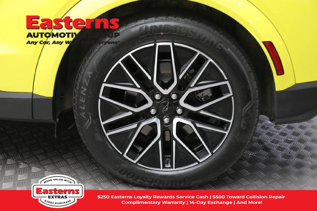Used 2025 Ford Mustang Mach-E Premium AWD/4WD image 9