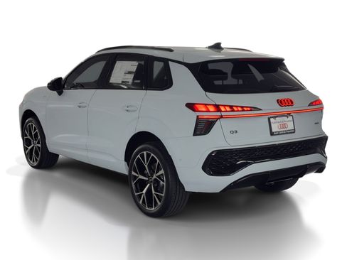 New 2026 Audi Q3 quattro 2.0T image 3