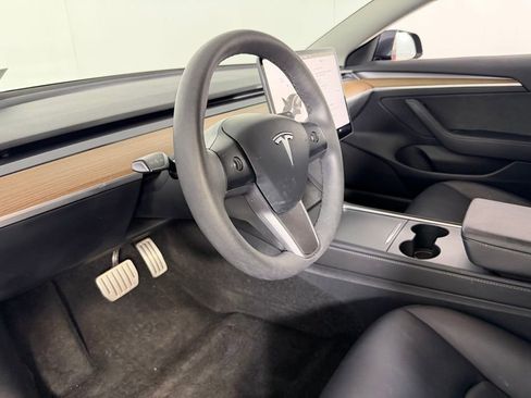 Used 2023 Tesla Model 3 Performance image 21