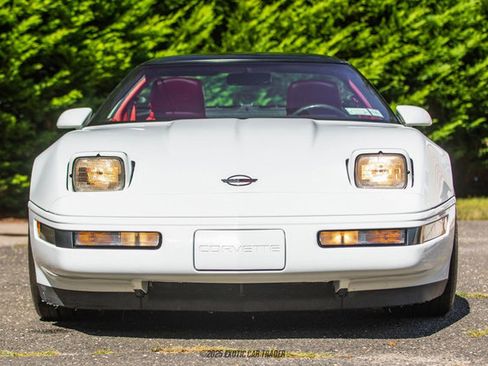 Used 1991 Chevrolet Corvette ZR-1 image 15
