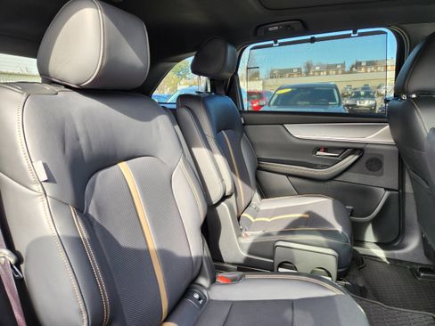 Certified 2024 MAZDA CX-90 Plug-In Hybrid w/ Premium Plus image 17