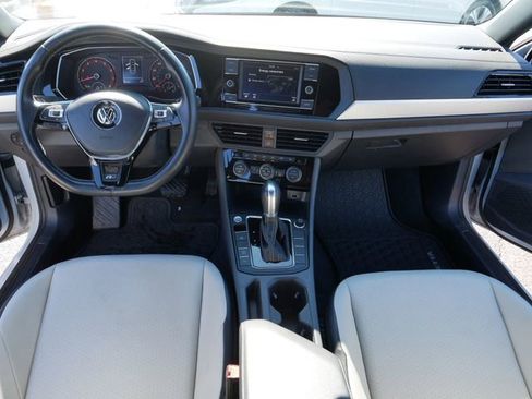 Used 2019 Volkswagen Jetta R-Line image 22