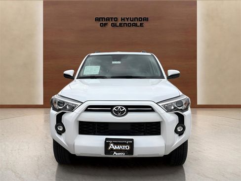 Used 2024 Toyota 4Runner SR5 image 6