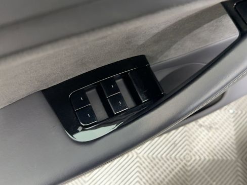 Used 2018 Tesla Model 3 Long Range image 12