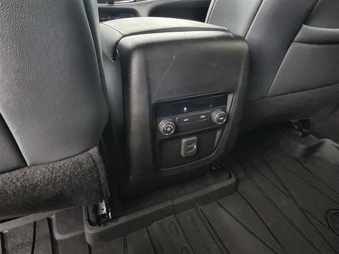 Certified 2023 Buick Enclave Essence w/ Sport Touring Edition image 20