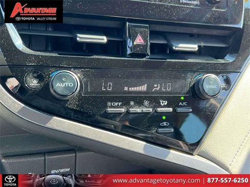 Certified 2022 Toyota Camry LE image 32