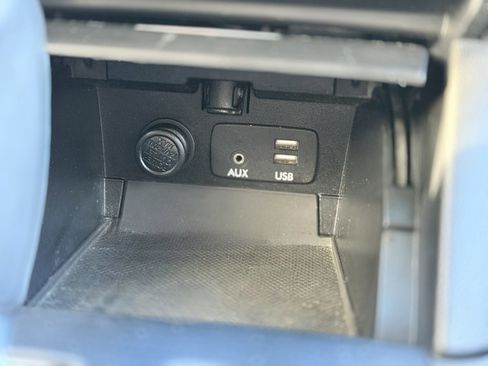 Used 2015 Subaru Outback 3.6R Limited w/ Popular Package #4 image 30