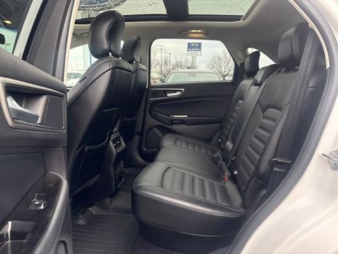 Certified 2017 Ford Edge SEL w/ Equipment Group 201A image 26