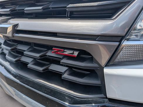 Used 2022 Chevrolet Colorado Z71 RWD image 37