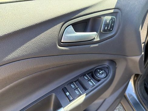 Used 2016 Ford Escape Titanium AWD/4WD image 14
