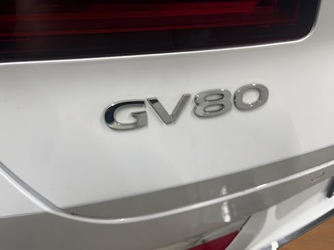 Used 2025 Genesis GV80 2.5T Standard AWD/4WD image 8