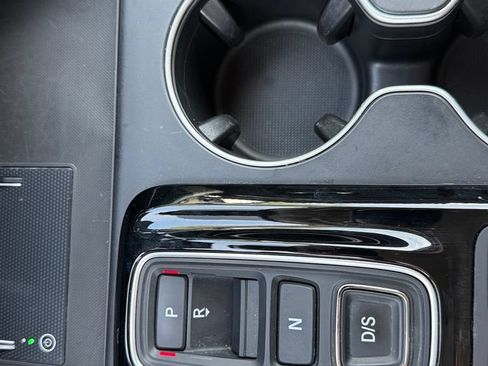 Used 2023 Honda Pilot Elite image 22