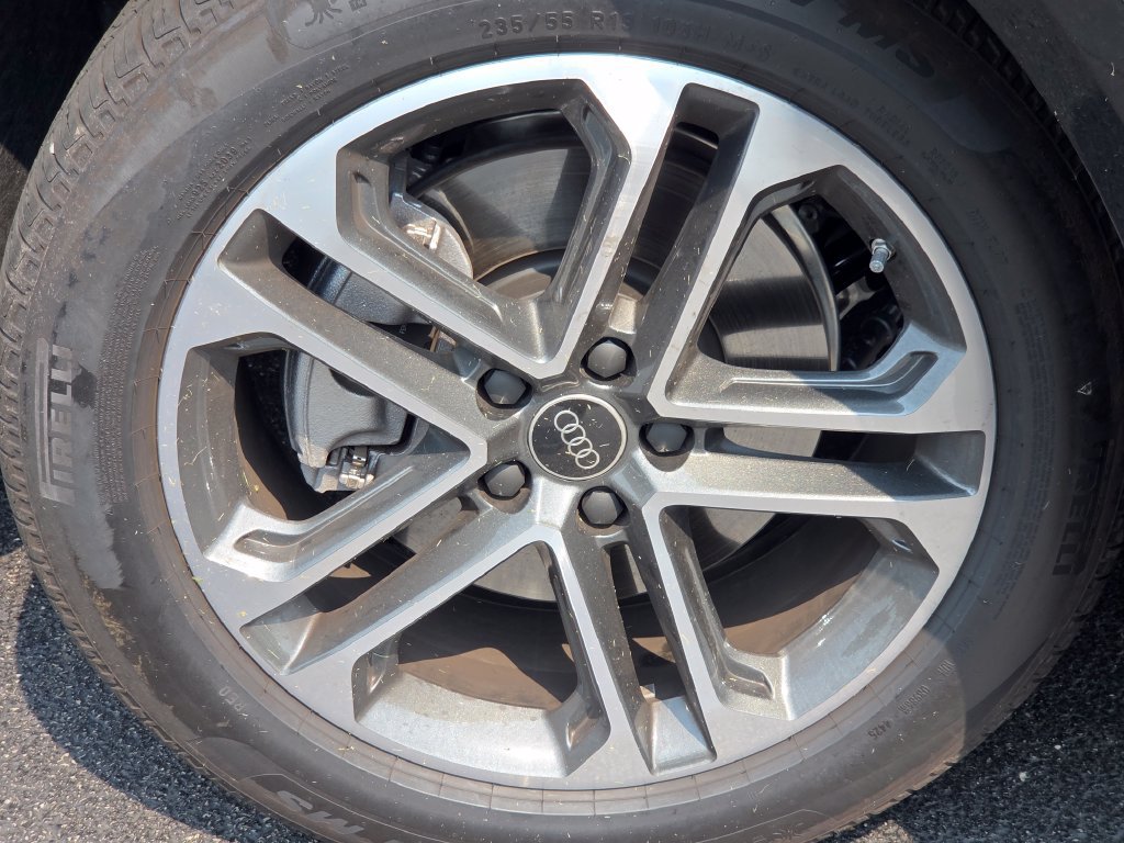 Certified 2026 Audi Q5 Premium Plus AWD/4WD image 22