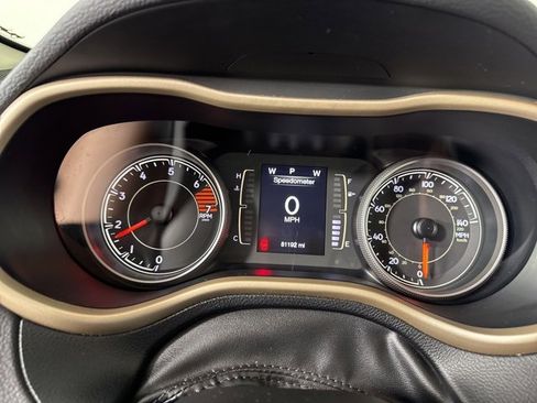 Used 2018 Jeep Cherokee Latitude image 29