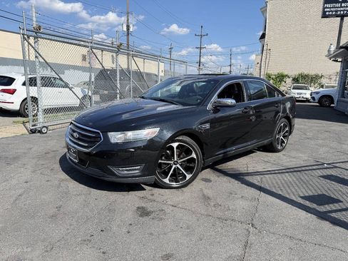 Used 2014 Ford Taurus Limited w/ Equipment Group 301A AWD/4WD image 1