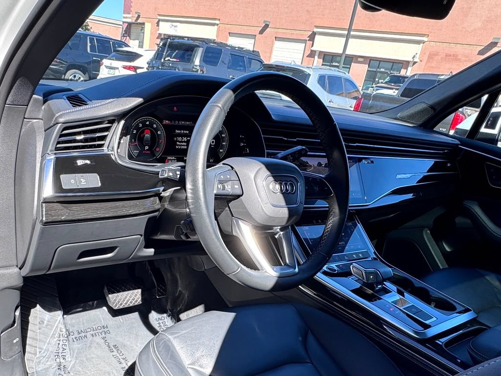 Used 2025 Audi Q7 3.0T Premium Plus AWD/4WD image 22
