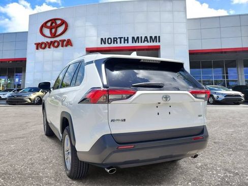 Used 2023 Toyota RAV4 XLE FWD image 3