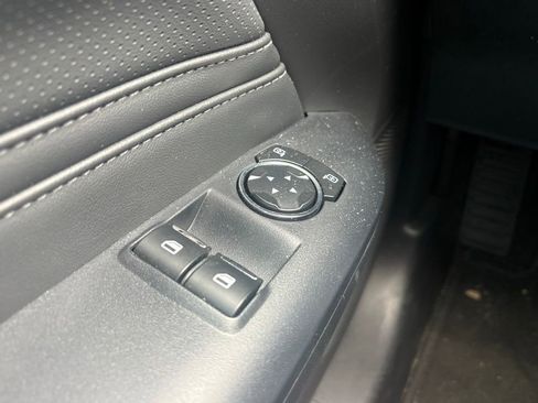 Used 2025 Ford Mustang Premium RWD image 22