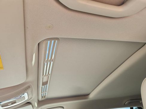 Used 2020 Mercedes-Benz GLS 450 4MATIC image 33