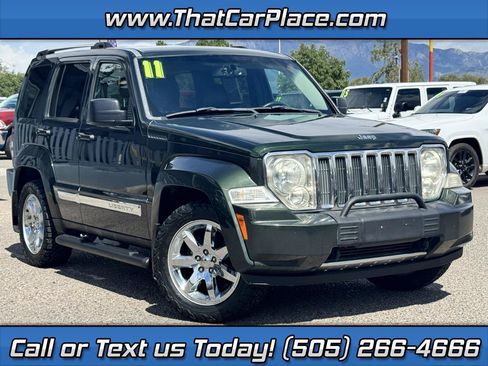 Used 2011 Jeep Liberty Limited w/ Tire & Wheel Group AWD/4WD image 1