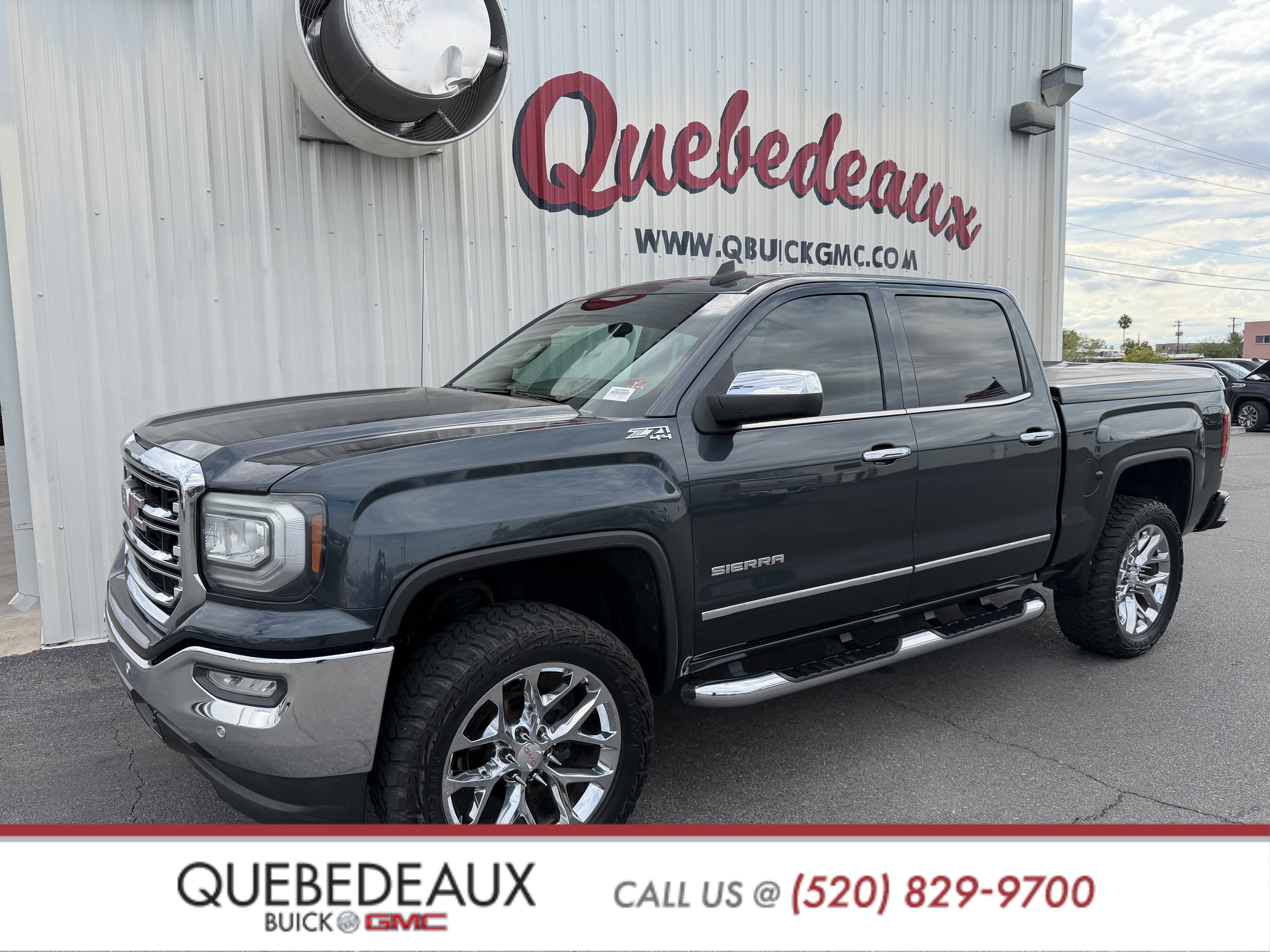 Used 2018 GMC Sierra 1500 SLT w/ Enhanced Driver Alert Package AWD/4WD image 2