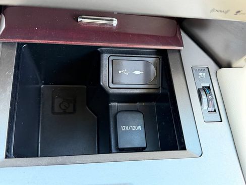 Used 2019 Lexus GX 460 Premium w/ Premium Package AWD/4WD image 24